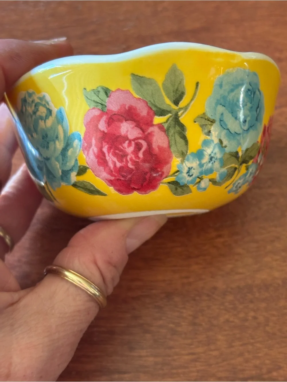 2/$20 The Pioneer Woman Prep bowl and 1/3 Cup Measure.
